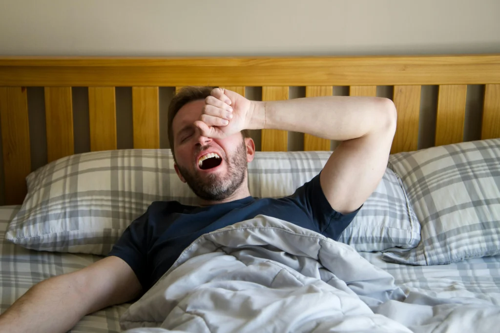 How to Wake Up Early Without Feeling Tired
